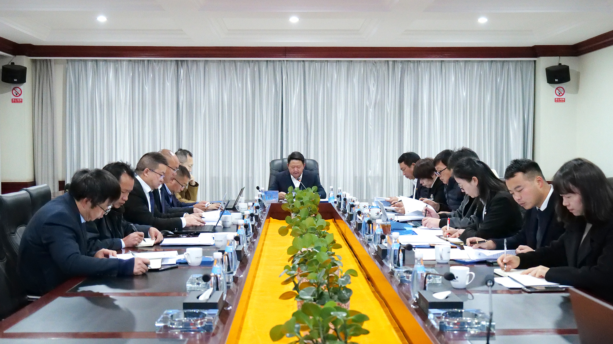 恒益集團(tuán)第二屆董事會第四次會議舉行